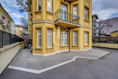 Vânzare - Casă în Center,  Sofia