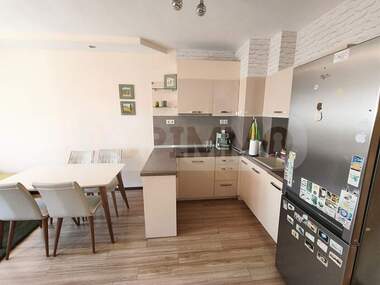 Vânzare - Apartament în Levski,  Varna