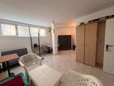 Vânzare - Apartament în Koșarița,  Burgas