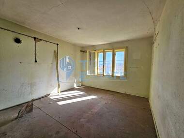 For sale - House in Suhindol,  Veliko Tarnovo