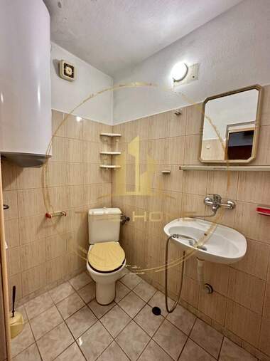 Miete - Wohnung in Kolhozen pazar,  Warna