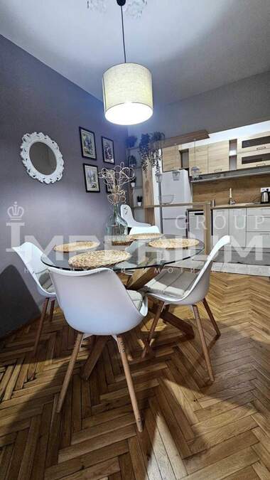 For rent - Apartment in Kolhozen pazar,  Varna