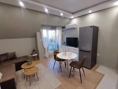 Vânzare - Apartament în Văzrajdane 1,  Varna