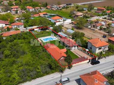 For sale - House in Karadjovo,  Plovdiv