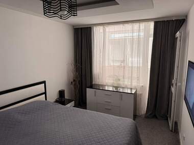 For sale - Apartment in Osvobojdenie,  Razgrad