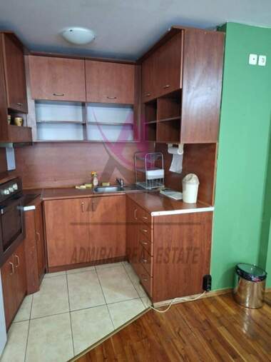 Închiriere - Apartament în Țveten kvartal,  Varna