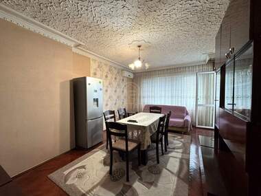Vânzare - Apartament în Storgozia,  Pleven