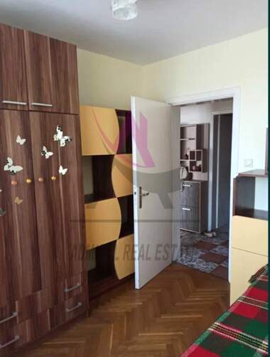 Ενοίκιο - Διαμέρισμα σε ВИНС - Червен площад,  Варна