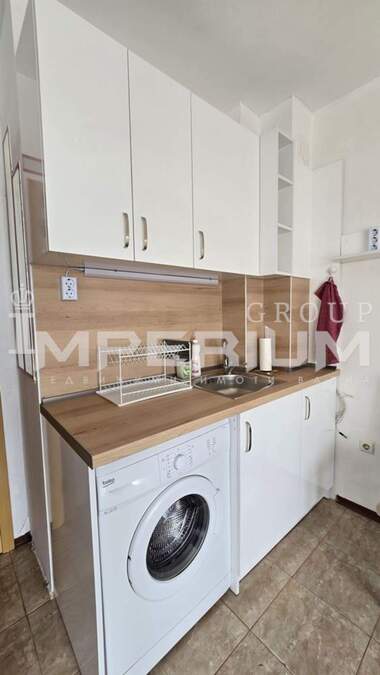 For rent - Apartment in Kolhozen pazar,  Varna