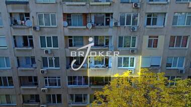Vânzare - Apartament în Țentăr,  Kărdjali