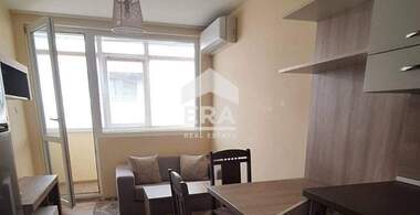 Kira - Apartman olarak Business Hotel,  Varna