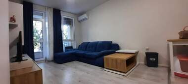 Miete - Wohnung in Mladejki halm,  Plowdiw