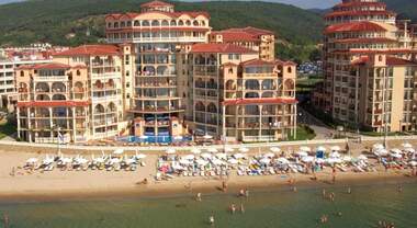 Satış - Apartman olarak Elenite,  Burgas