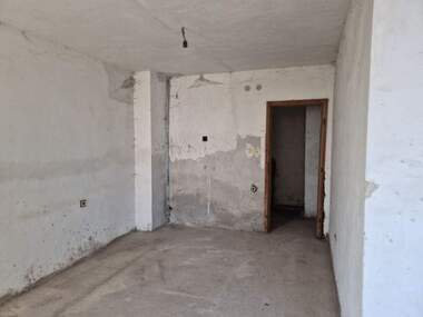 Vânzare - Apartament în Podbalkanska,  Vrața
