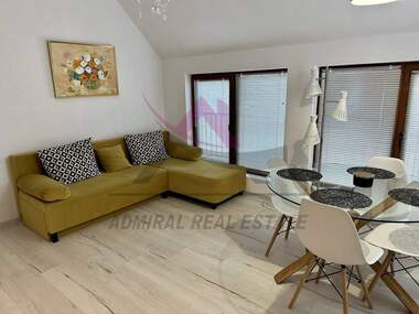 For rent - Apartment in Kolhozen pazar,  Varna