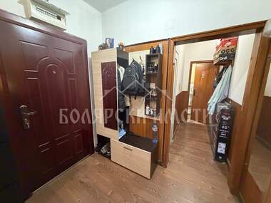 Verkauf - Wohnung in Zentar,  Weliko Tarnowo