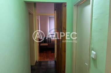 Vânzare - Apartament în Avtogara,  Varna