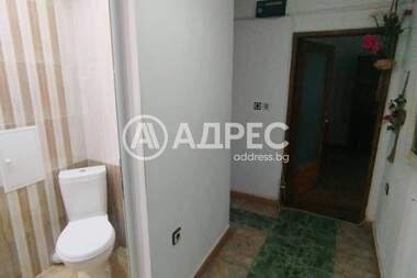 Vânzare - Apartament în Hale,  Iambol