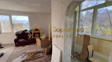 Vânzare - Apartament în Madjarovo,  Haskovo