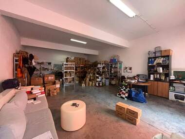Verkauf - Lager/Büro/Laden/Industriegebäude/Lagerhalle in Tombul Djamia,  Schumen