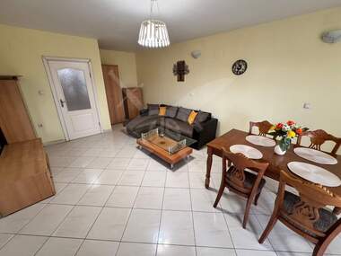 For rent - Apartment in Karshiaka,  Plovdiv