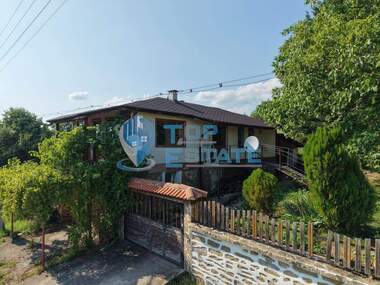 Vânzare - Casă în Ceerni Briag,  Tărgoviștie