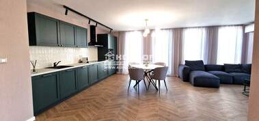 Vânzare - Apartament în Kărșiaka,  Plovdiv