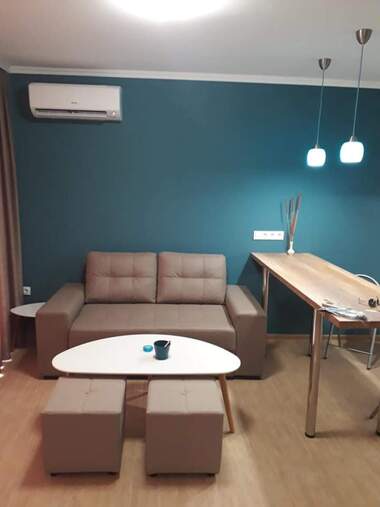 Închiriere - Apartament în Mladejki hălm,  Plovdiv