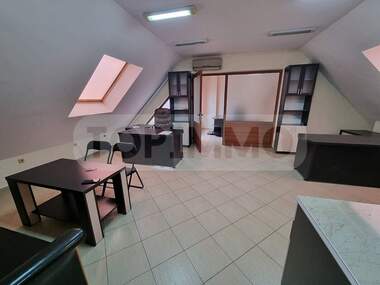 Închiriere - Birou în Business Hotel,  Varna