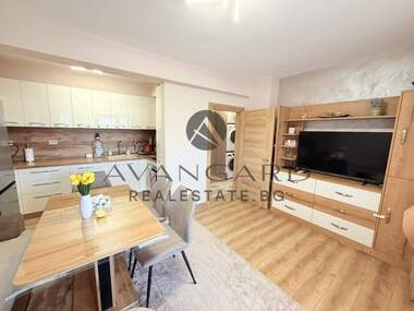 Продажба - Апартамент в Остромила,  Пловдив