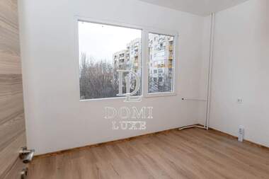 For sale - Apartment in Nadejda 2,  Sofia
