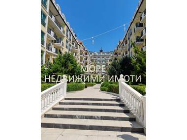 Πώληση - Διαμέρισμα σε Елените,  Бургас
