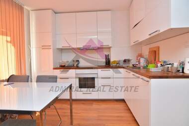 For rent - Apartment in Bazar Levski,  Varna