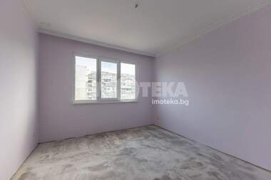 Продажа - Квартира в Младост 1,  Варна
