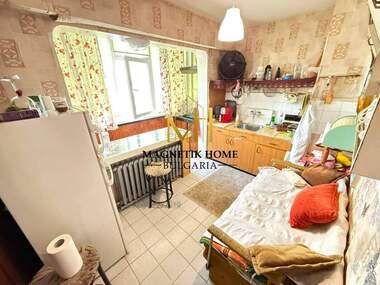 Vânzare - Apartament în Slaveîkov,  Burgas