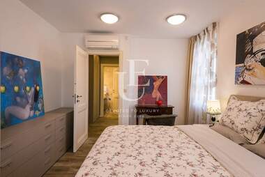 Închiriere - Apartament în Simeonovo,  Sofia