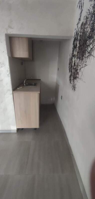Miete - Büro/Laden/Lager/Schönheitssalon/Zahnarztbüro in Kameniza 1,  Plowdiw