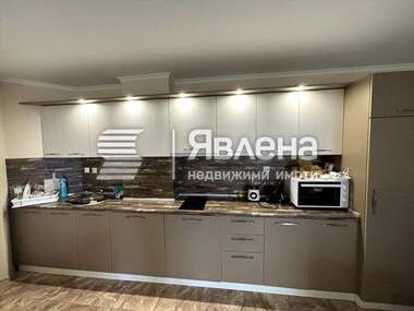 Продажба - Апартамент в Свети Влас,  Бургас