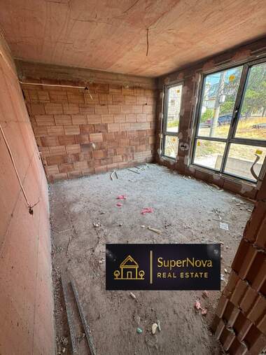 Vânzare - Apartament în Mineralni Bani,  Haskovo