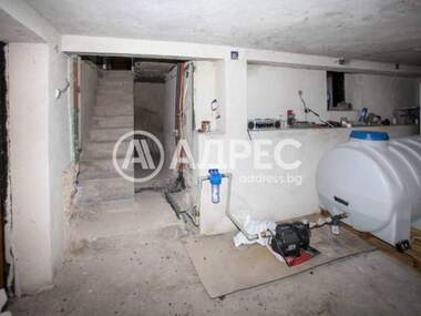 For sale - House in Aldomirovci,  Sofia Oblast