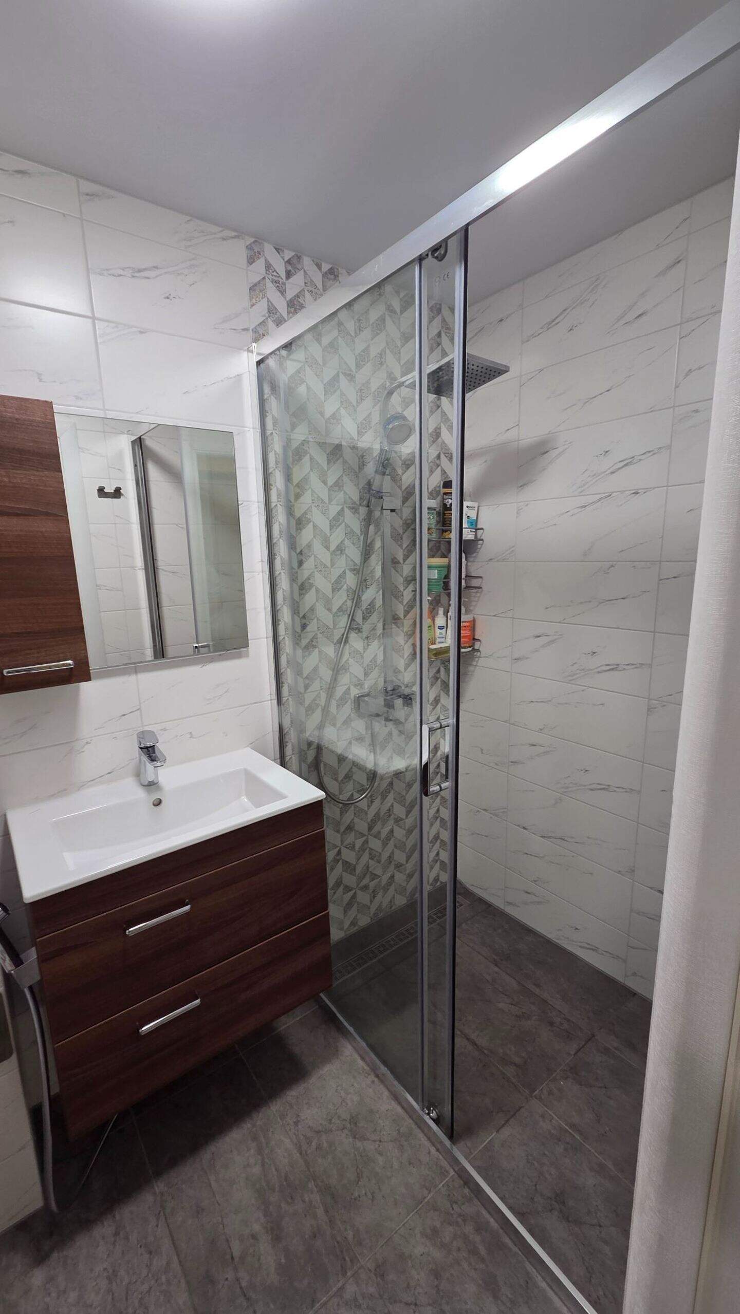 Cu trei camere Apartament în Hristo Botev, Dobrice – fotografia 7