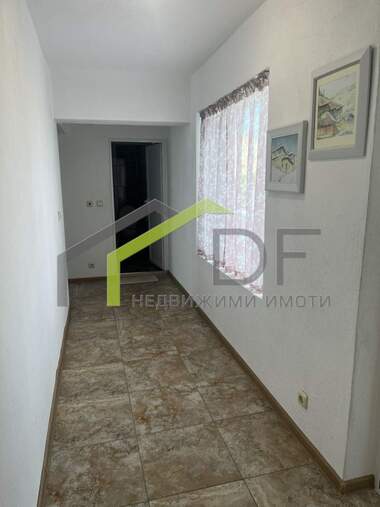 Închiriere - Apartament în Galata,  Varna