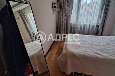 Închiriere - Apartament în Belite brezi,  Sofia
