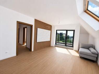 Vânzare - Apartament în Liulin-țentăr,  Sofia