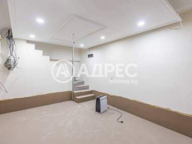 For rent - Store in Center,  Varna