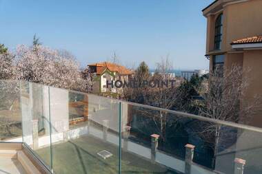 Vânzare - Apartament în Evksinograd,  Varna