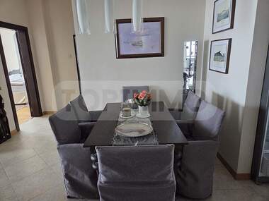 Vânzare - Apartament în Topola,  Dobrice