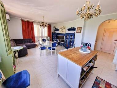 Vânzare - Apartament în Nesebăr,  Burgas