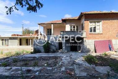 For sale - House in Roza,  Iambol
