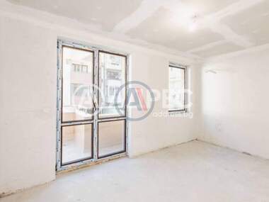 For sale - Apartment in Liatno kino Trakia,  Varna